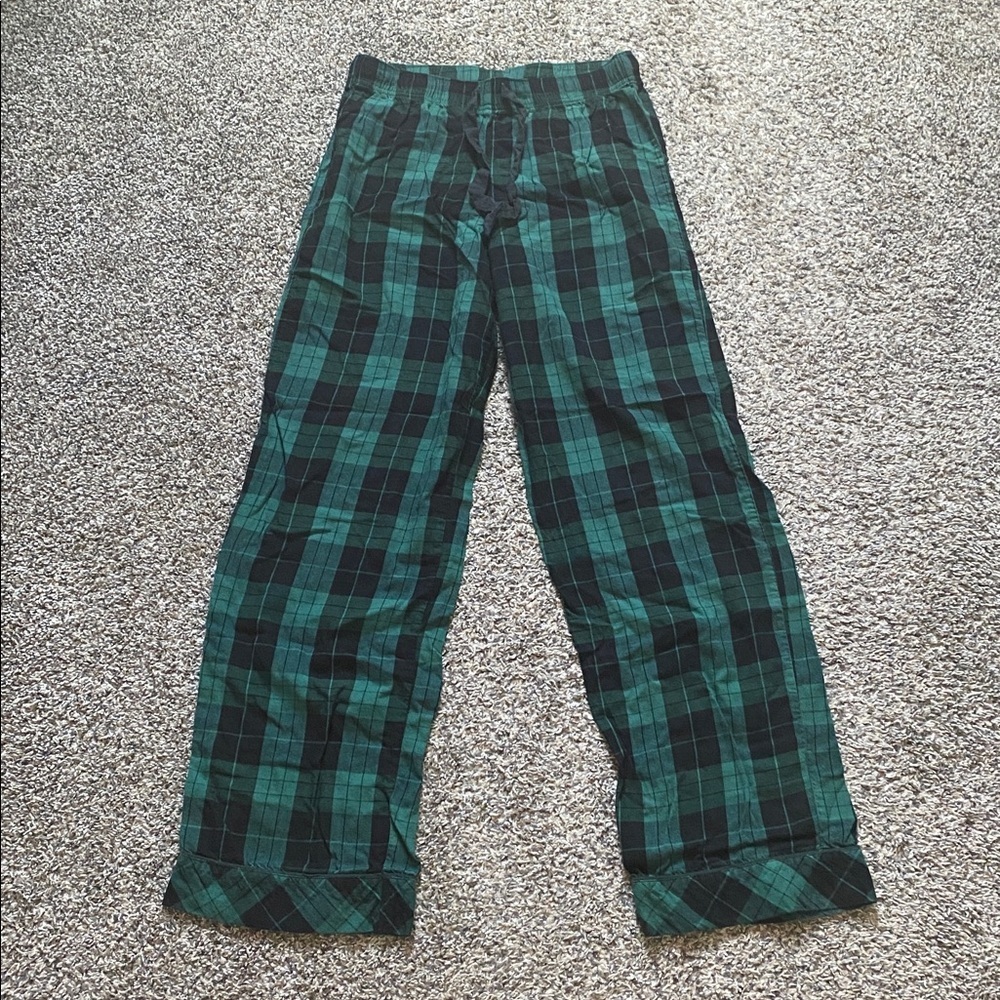 VS Plaid Christmas Pajamas - Picture 5 of 7